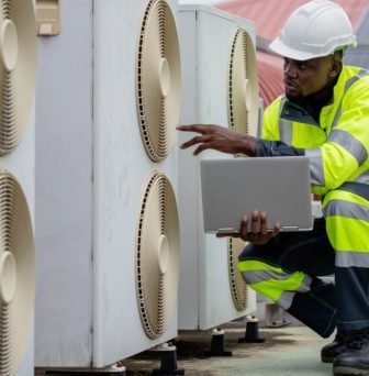 Professional HVAC technicians working in NYC